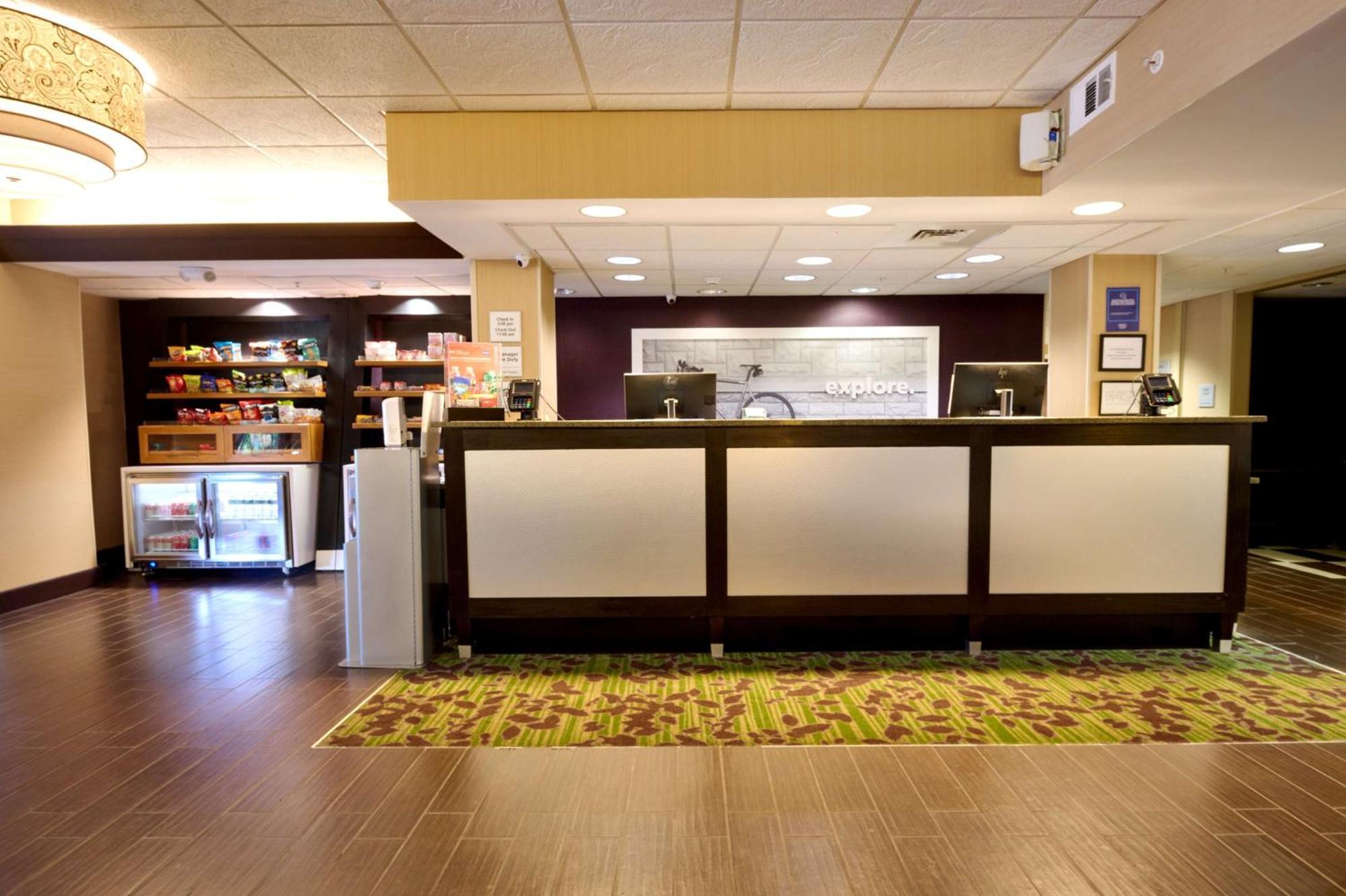 Hampton Inn Flemington Exteriér fotografie