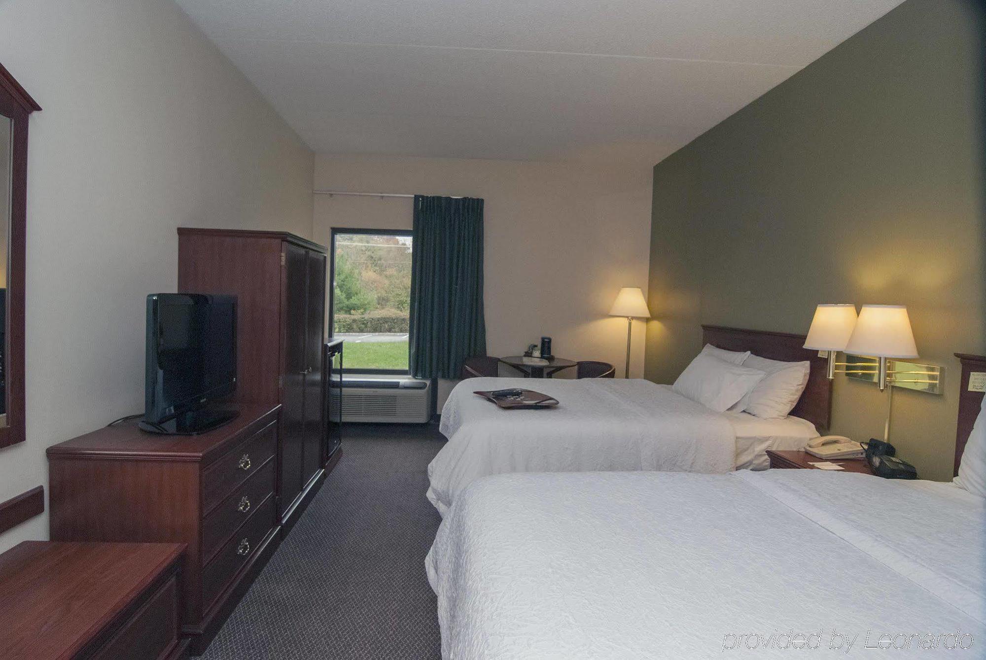 Hampton Inn Flemington Exteriér fotografie